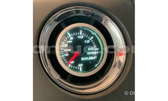 Acheter Import Voiture Ford Club Wagon Rouge à Import - Dubai, Barh el Gazel Acheter Import Voiture Ford Club Wagon Rouge à Import - Dubai, Barh el Gazel