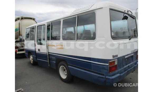 Acheter Import Voiture Toyota Coaster Blanc à Import - Dubai, Barh el Gazel Acheter Import Voiture Toyota Coaster Blanc à Import - Dubai, Barh el Gazel