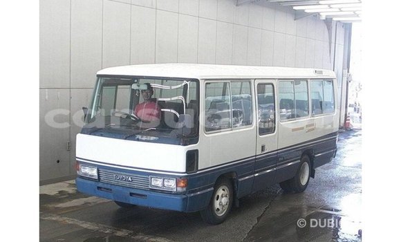 Acheter Import Voiture Toyota Coaster Blanc à Import - Dubai, Barh el Gazel Acheter Import Voiture Toyota Coaster Blanc à Import - Dubai, Barh el Gazel