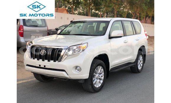 Acheter Import Voiture Toyota Prado Blanc à Import - Dubai, Barh el Gazel Acheter Import Voiture Toyota Prado Blanc à Import - Dubai, Barh el Gazel