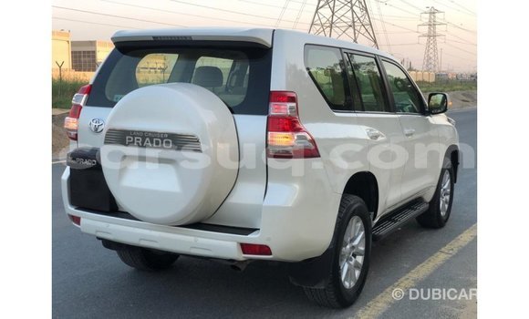 Acheter Import Voiture Toyota Prado Blanc à Import - Dubai, Barh el Gazel Acheter Import Voiture Toyota Prado Blanc à Import - Dubai, Barh el Gazel