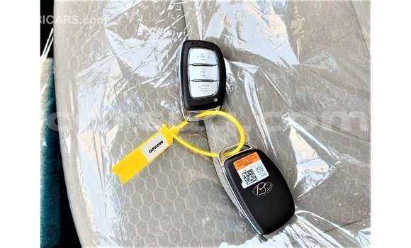 Acheter Import Voiture Hyundai Elantra Blanc à Import - Dubai, Barh el Gazel Acheter Import Voiture Hyundai Elantra Blanc à Import - Dubai, Barh el Gazel