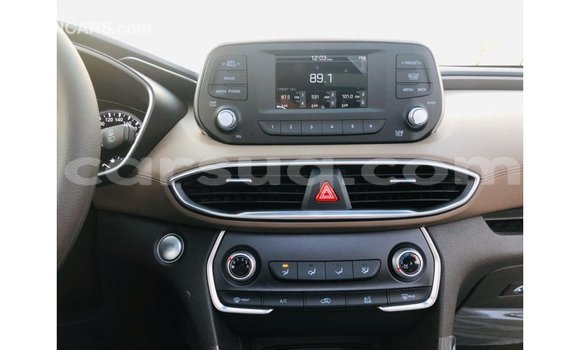 Acheter Import Voiture Hyundai Santa Fe Blanc à Import - Dubai, Barh el Gazel Acheter Import Voiture Hyundai Santa Fe Blanc à Import - Dubai, Barh el Gazel