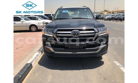 Acheter Import Voiture Toyota Land Cruiser Noir à Import - Dubai, Barh el Gazel Acheter Import Voiture Toyota Land Cruiser Noir à Import - Dubai, Barh el Gazel