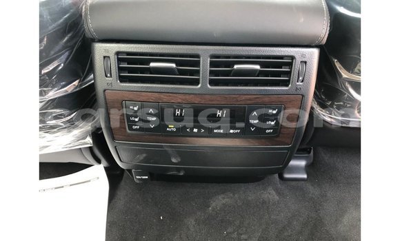 Acheter Import Voiture Toyota Land Cruiser Noir à Import - Dubai, Barh el Gazel Acheter Import Voiture Toyota Land Cruiser Noir à Import - Dubai, Barh el Gazel