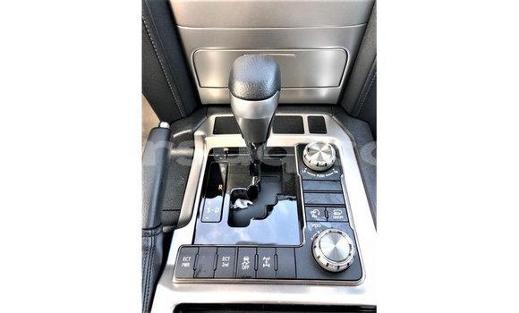 Acheter Import Voiture Toyota Land Cruiser Autre à Import - Dubai, Barh el Gazel Acheter Import Voiture Toyota Land Cruiser Autre à Import - Dubai, Barh el Gazel
