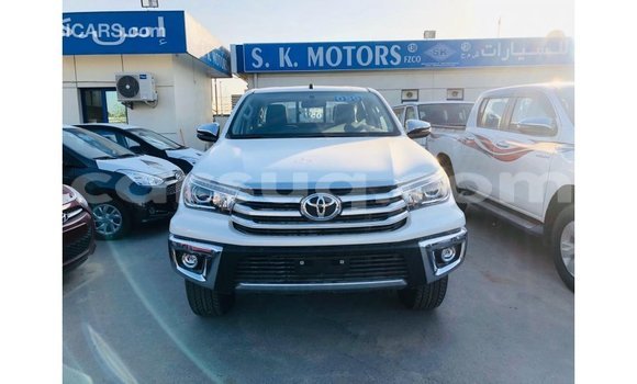 Buy Import Toyota Hilux White Car in Import - Dubai in Barh el Gazel Buy Import Toyota Hilux White Car in Import - Dubai in Barh el Gazel