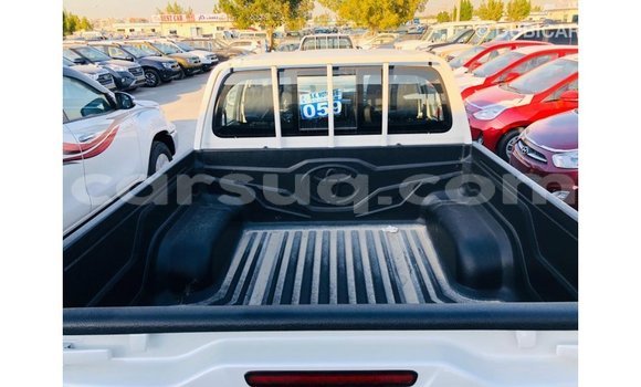 Buy Import Toyota Hilux White Car in Import - Dubai in Barh el Gazel Buy Import Toyota Hilux White Car in Import - Dubai in Barh el Gazel