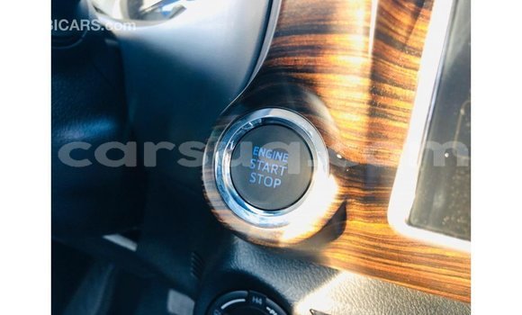 Buy Import Toyota Hilux White Car in Import - Dubai in Barh el Gazel Buy Import Toyota Hilux White Car in Import - Dubai in Barh el Gazel