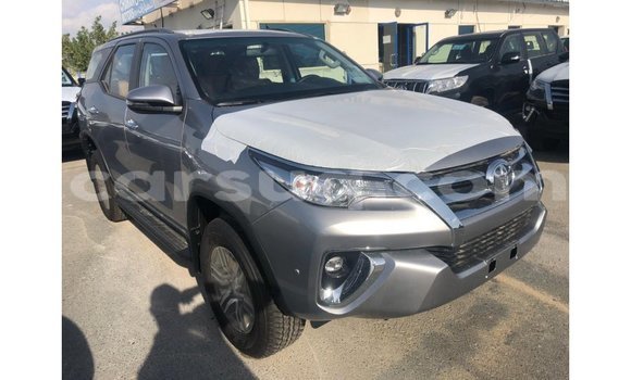 Acheter Import Voiture Toyota Fortuner Autre à Import - Dubai, Barh el Gazel