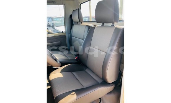 Buy Import Toyota Land Cruiser Beige Car in Import - Dubai in Barh el Gazel Buy Import Toyota Land Cruiser Beige Car in Import - Dubai in Barh el Gazel