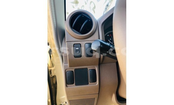 Buy Import Toyota Land Cruiser Beige Car in Import - Dubai in Barh el Gazel Buy Import Toyota Land Cruiser Beige Car in Import - Dubai in Barh el Gazel
