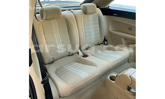 Acheter Import Voiture Volkswagen Beetle Noir à Import - Dubai, Barh el Gazel Acheter Import Voiture Volkswagen Beetle Noir à Import - Dubai, Barh el Gazel