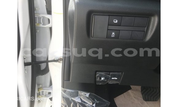 Acheter Import Voiture Nissan Sunny Blanc à Import - Dubai, Barh el Gazel Acheter Import Voiture Nissan Sunny Blanc à Import - Dubai, Barh el Gazel