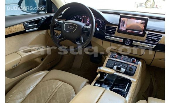Acheter Import Voiture Audi A8 Bleu à Import - Dubai, Barh el Gazel Acheter Import Voiture Audi A8 Bleu à Import - Dubai, Barh el Gazel