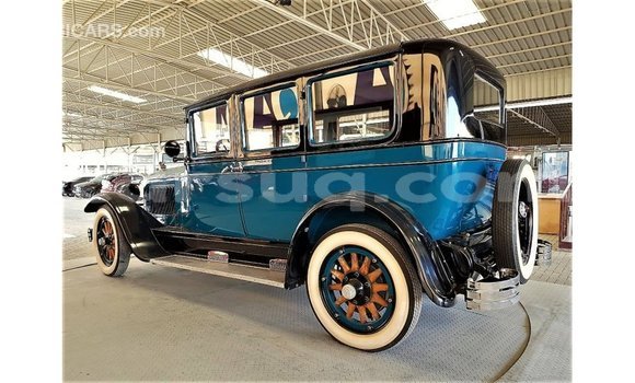 Acheter Import Voiture Buick Electra Bleu à Import - Dubai, Barh el Gazel Acheter Import Voiture Buick Electra Bleu à Import - Dubai, Barh el Gazel