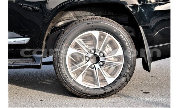 Acheter Import Voiture Toyota Land Cruiser Noir à Import - Dubai, Barh el Gazel Acheter Import Voiture Toyota Land Cruiser Noir à Import - Dubai, Barh el Gazel