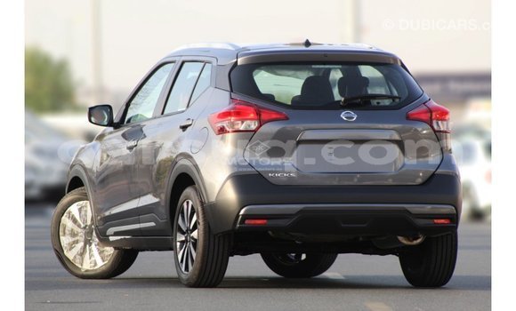 Acheter Import Utilitaire Nissan Evalia Autre à Import - Dubai, Barh el Gazel Acheter Import Utilitaire Nissan Evalia Autre à Import - Dubai, Barh el Gazel