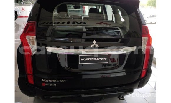 Acheter Import Voiture Mitsubishi Montero Noir à Import - Dubai, Barh el Gazel Acheter Import Voiture Mitsubishi Montero Noir à Import - Dubai, Barh el Gazel