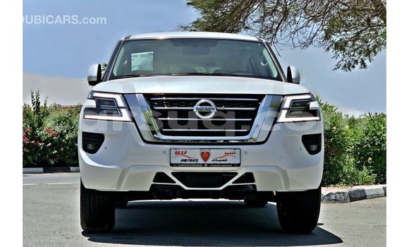 Acheter Import Voiture Nissan Patrol Blanc à Import - Dubai, Barh el Gazel Acheter Import Voiture Nissan Patrol Blanc à Import - Dubai, Barh el Gazel
