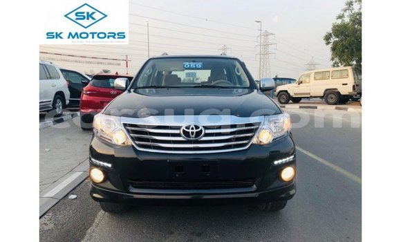Acheter Import Voiture Toyota Fortuner Noir à Import - Dubai, Barh el Gazel Acheter Import Voiture Toyota Fortuner Noir à Import - Dubai, Barh el Gazel