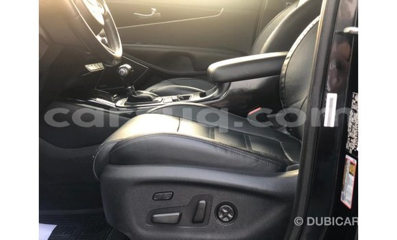 Acheter Import Voiture Kia Sorento Noir à Import - Dubai, Barh el Gazel Acheter Import Voiture Kia Sorento Noir à Import - Dubai, Barh el Gazel