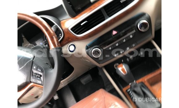 Acheter Import Voiture Hyundai Tucson Blanc à Import - Dubai, Barh el Gazel Acheter Import Voiture Hyundai Tucson Blanc à Import - Dubai, Barh el Gazel