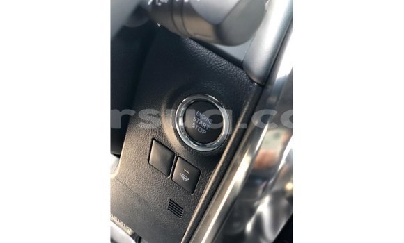 Acheter Import Voiture Toyota Alphard Blanc à Import - Dubai, Barh el Gazel Acheter Import Voiture Toyota Alphard Blanc à Import - Dubai, Barh el Gazel