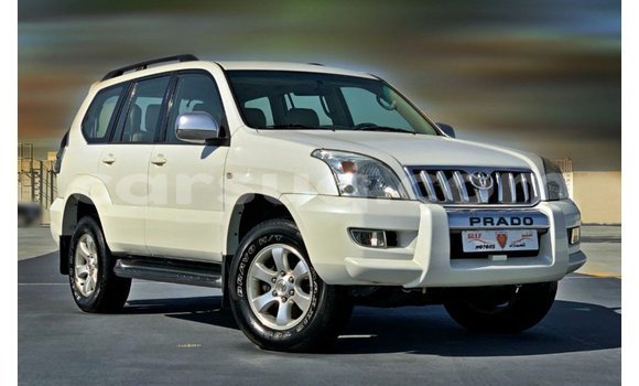 Acheter Import Voiture Toyota Prado Blanc à Import - Dubai, Barh el Gazel Acheter Import Voiture Toyota Prado Blanc à Import - Dubai, Barh el Gazel
