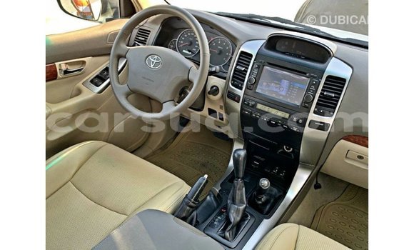 Acheter Import Voiture Toyota Prado Blanc à Import - Dubai, Barh el Gazel Acheter Import Voiture Toyota Prado Blanc à Import - Dubai, Barh el Gazel