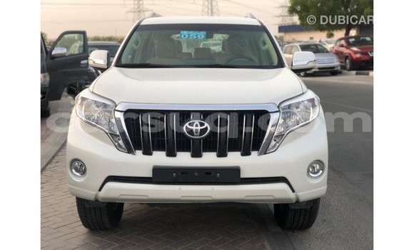 Acheter Import Voiture Toyota Prado Blanc à Import - Dubai, Barh el Gazel Acheter Import Voiture Toyota Prado Blanc à Import - Dubai, Barh el Gazel