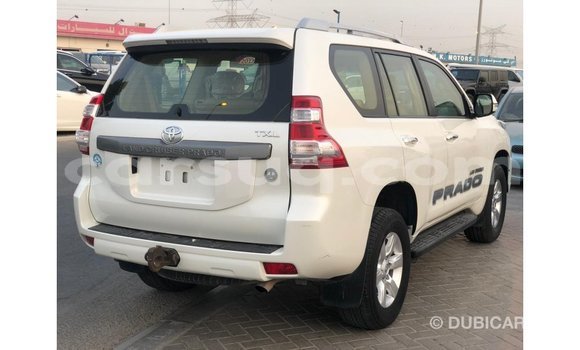 Acheter Import Voiture Toyota Prado Blanc à Import - Dubai, Barh el Gazel Acheter Import Voiture Toyota Prado Blanc à Import - Dubai, Barh el Gazel