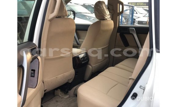 Acheter Import Voiture Toyota Prado Blanc à Import - Dubai, Barh el Gazel Acheter Import Voiture Toyota Prado Blanc à Import - Dubai, Barh el Gazel