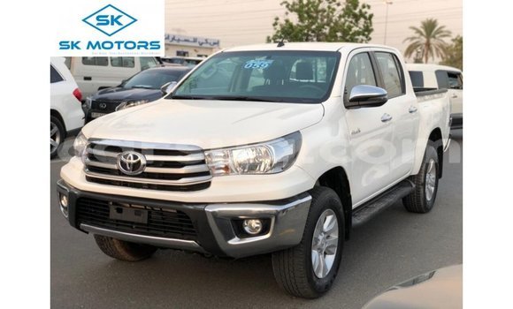 Buy Import Toyota Hilux White Car in Import - Dubai in Barh el Gazel Buy Import Toyota Hilux White Car in Import - Dubai in Barh el Gazel