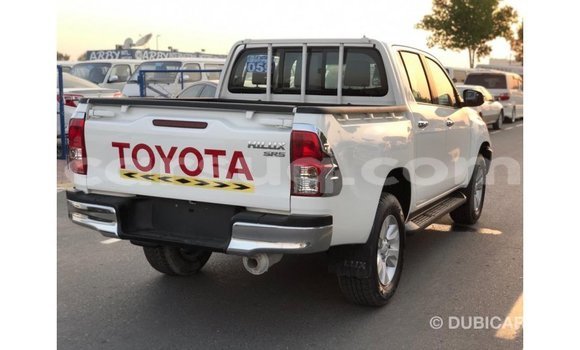 Buy Import Toyota Hilux White Car in Import - Dubai in Barh el Gazel Buy Import Toyota Hilux White Car in Import - Dubai in Barh el Gazel