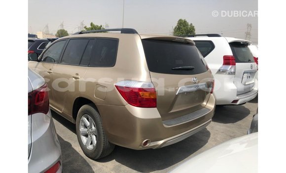 Acheter Import Voiture Toyota Highlander Autre à Import - Dubai, Barh el Gazel Acheter Import Voiture Toyota Highlander Autre à Import - Dubai, Barh el Gazel