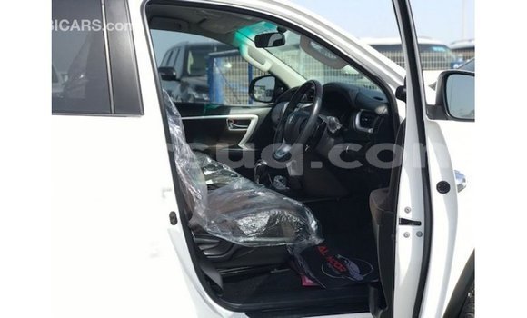Buy Import Toyota Fortuner White Car in Import - Dubai in Barh el Gazel Buy Import Toyota Fortuner White Car in Import - Dubai in Barh el Gazel