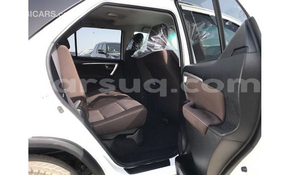 Buy Import Toyota Fortuner White Car in Import - Dubai in Barh el Gazel Buy Import Toyota Fortuner White Car in Import - Dubai in Barh el Gazel