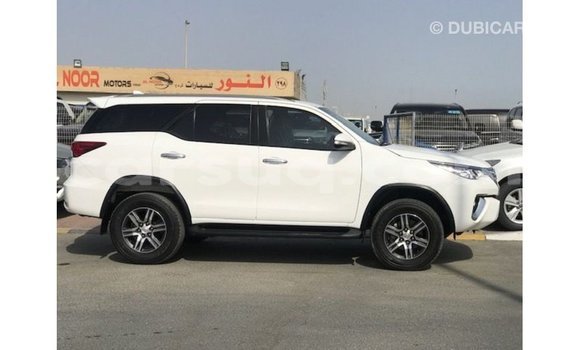 Buy Import Toyota Fortuner White Car in Import - Dubai in Barh el Gazel Buy Import Toyota Fortuner White Car in Import - Dubai in Barh el Gazel