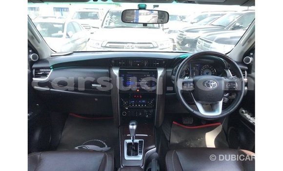 Acheter Import Voiture Toyota Fortuner Autre à Import - Dubai, Barh el Gazel Acheter Import Voiture Toyota Fortuner Autre à Import - Dubai, Barh el Gazel