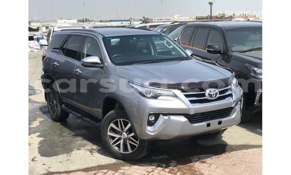 Acheter Import Voiture Toyota Fortuner Autre à Import - Dubai, Barh el Gazel Acheter Import Voiture Toyota Fortuner Autre à Import - Dubai, Barh el Gazel
