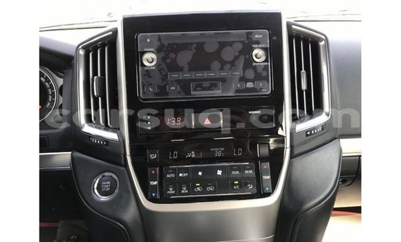 Acheter Import Voiture Toyota Land Cruiser Noir à Import - Dubai, Barh el Gazel Acheter Import Voiture Toyota Land Cruiser Noir à Import - Dubai, Barh el Gazel