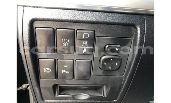 Acheter Import Voiture Toyota Land Cruiser Noir à Import - Dubai, Barh el Gazel Acheter Import Voiture Toyota Land Cruiser Noir à Import - Dubai, Barh el Gazel