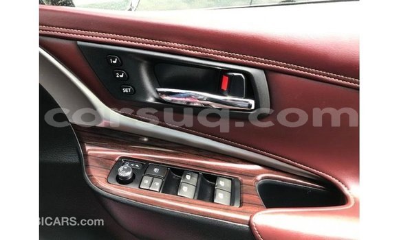 Acheter Import Voiture Toyota Harrier Noir à Import - Dubai, Barh el Gazel Acheter Import Voiture Toyota Harrier Noir à Import - Dubai, Barh el Gazel