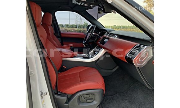 Buy Import Land Rover Range Rover White Car in Import - Dubai in Barh el Gazel Buy Import Land Rover Range Rover White Car in Import - Dubai in Barh el Gazel