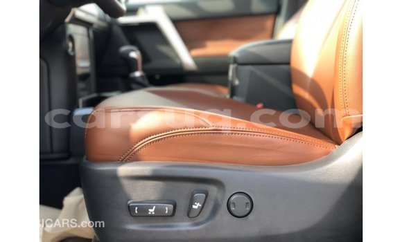 Acheter Import Voiture Toyota Prado Noir à Import - Dubai, Barh el Gazel Acheter Import Voiture Toyota Prado Noir à Import - Dubai, Barh el Gazel