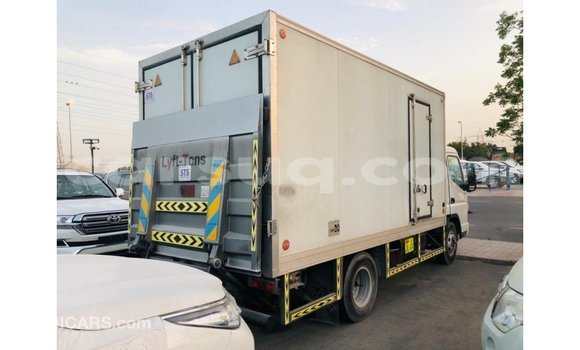 Acheter Import Utilitaire Mitsubishi L400 Blanc à Import - Dubai, Barh el Gazel Acheter Import Utilitaire Mitsubishi L400 Blanc à Import - Dubai, Barh el Gazel