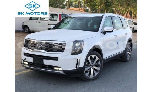 Acheter Import Voiture Kia Carens Blanc à Import - Dubai, Barh el Gazel