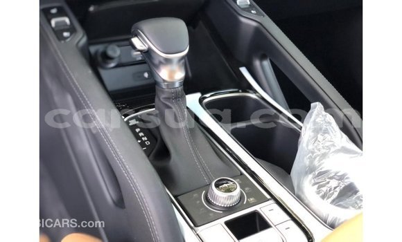 Buy Import Kia Carens White Car in Import - Dubai in Barh el Gazel Buy Import Kia Carens White Car in Import - Dubai in Barh el Gazel