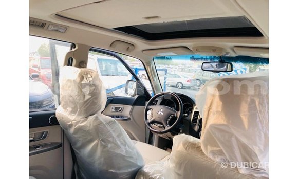 Buy Import Mitsubishi Pajero White Car in Import - Dubai in Barh el Gazel Buy Import Mitsubishi Pajero White Car in Import - Dubai in Barh el Gazel